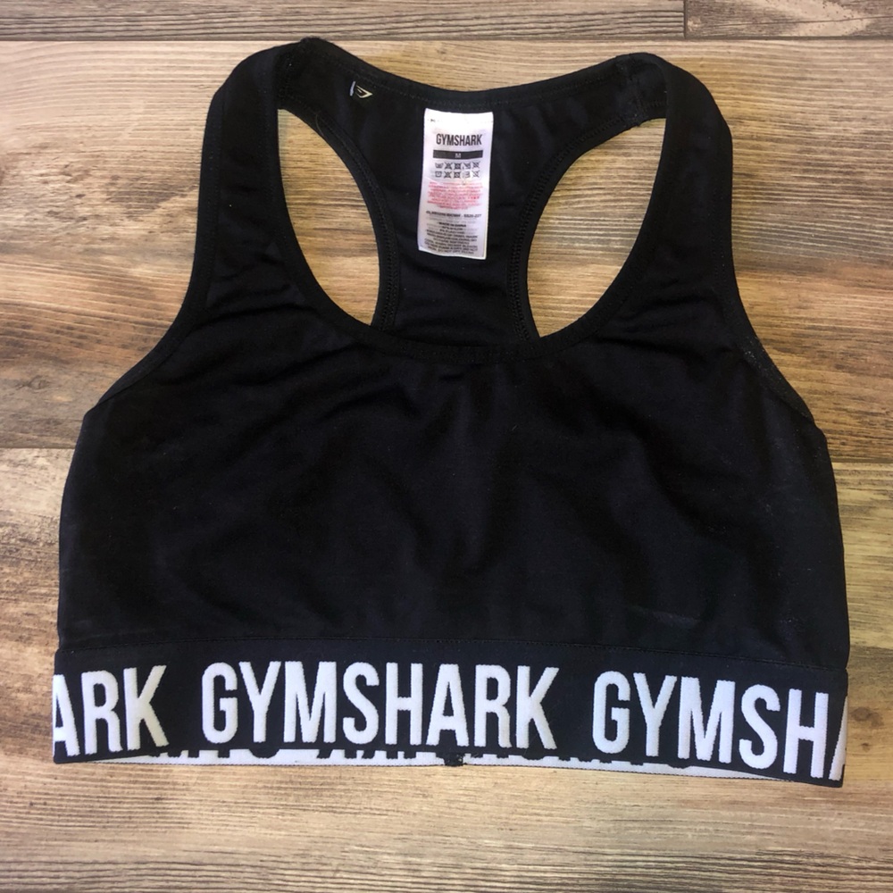 🦈Gymshark black & white Racerback Sports Bra